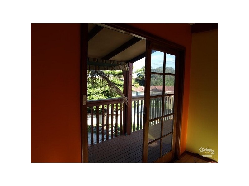 1 Dorset Street, Kallaroo WA 6025