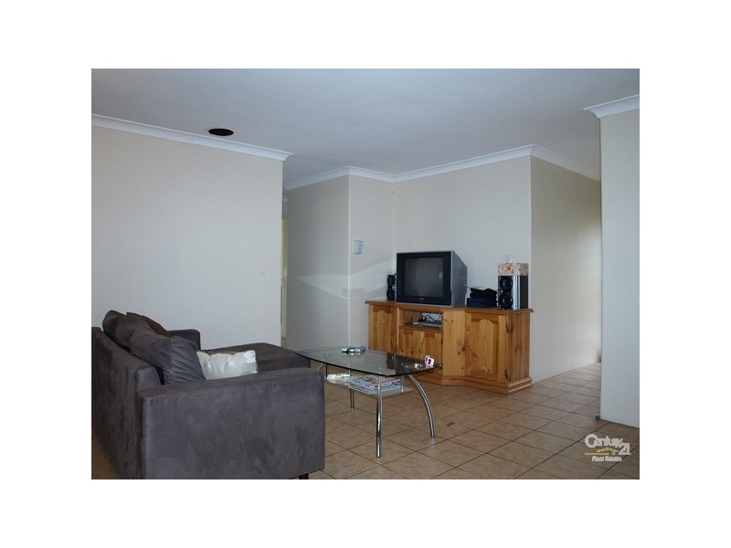 12 Mitchell Place, Two Rocks WA 6037