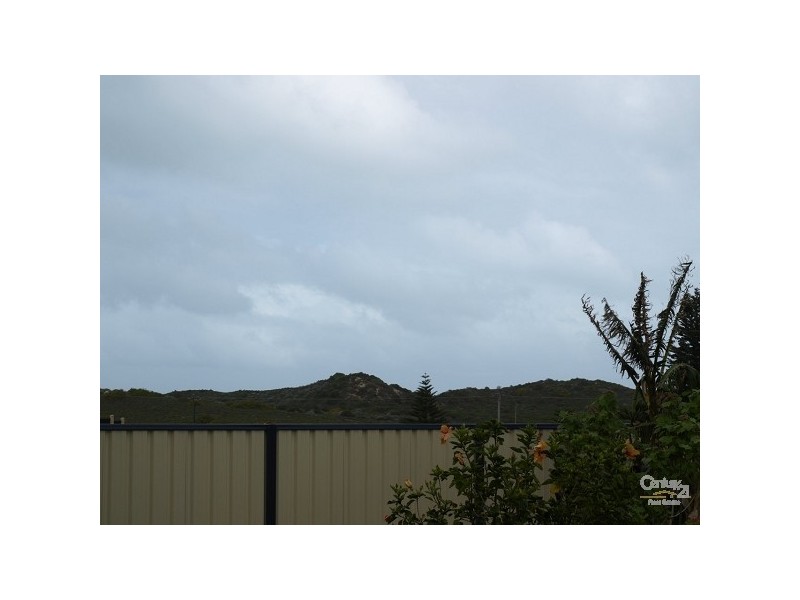 12 Mitchell Place, Two Rocks WA 6037