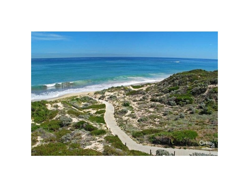 3 Shamrock Court, Two Rocks WA 6037