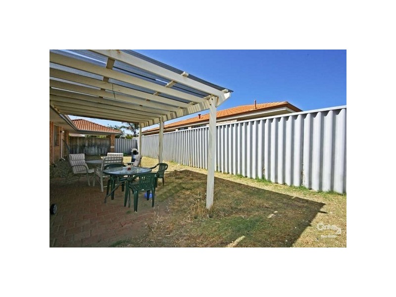 23 Geoff Russell Ave, Kinross WA 6028