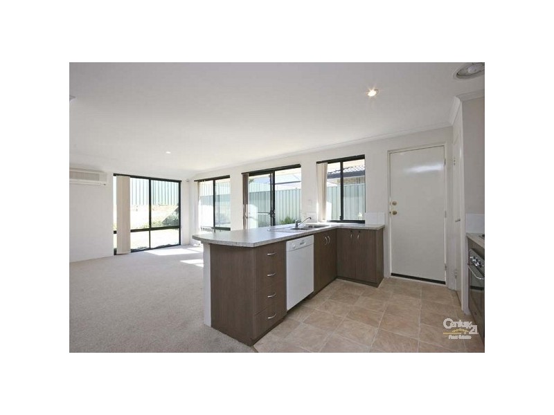 7 Nambucca Road, Merriwa WA 6030