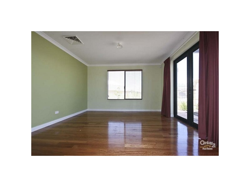 72 Cambourne Parkway, Butler WA 6036