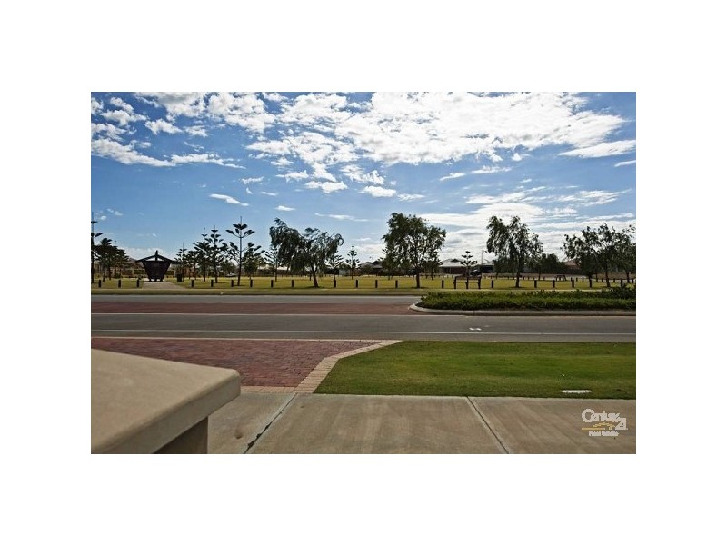 42 Shepperton Drive, Butler WA 6036