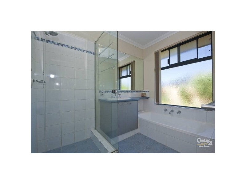 42 Shepperton Drive, Butler WA 6036