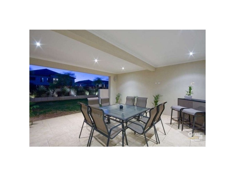 32 Mariners View, Mindarie WA 6030