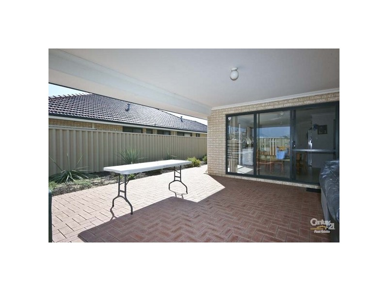 8 Frangista Road, Butler WA 6036