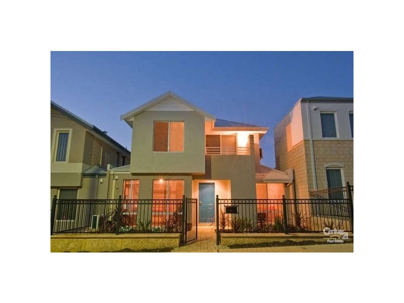 14 Gaudi Way, Clarkson WA 6030
