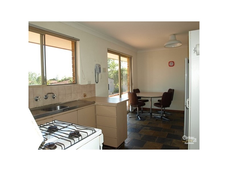 12 De Grey Court, Heathridge WA 6027