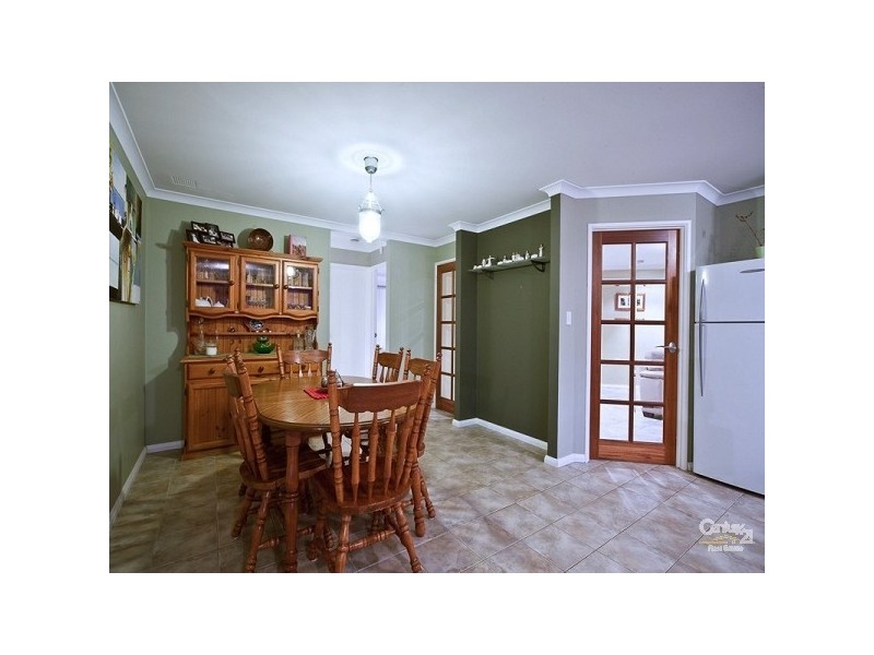 29 St Stephens Cres, Tapping WA 6065