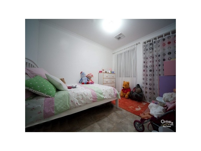 29 St Stephens Cres, Tapping WA 6065