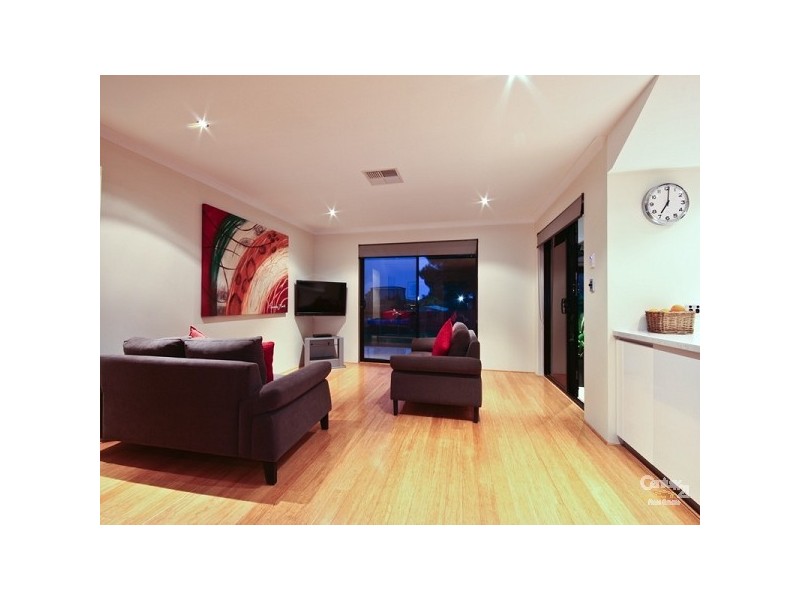 32 Settler Way, Edgewater WA 6027