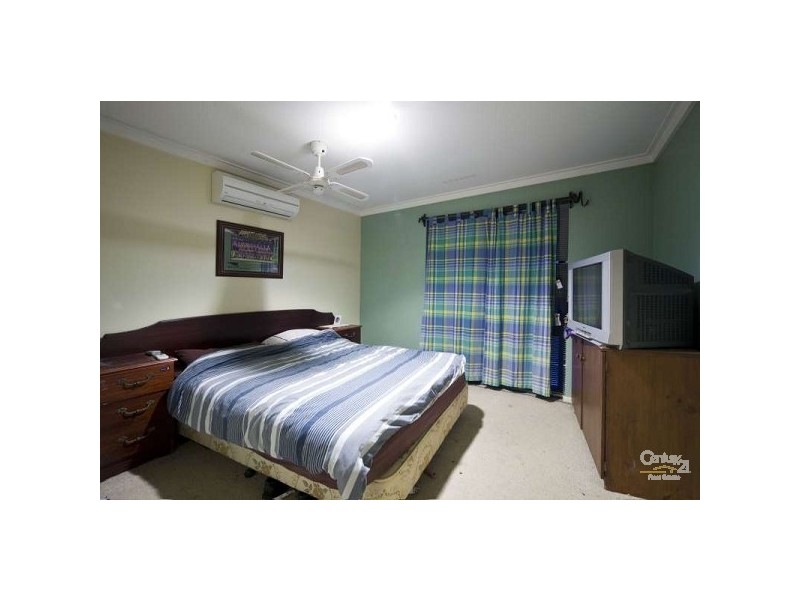 8 Andrews Court, Padbury WA 6025