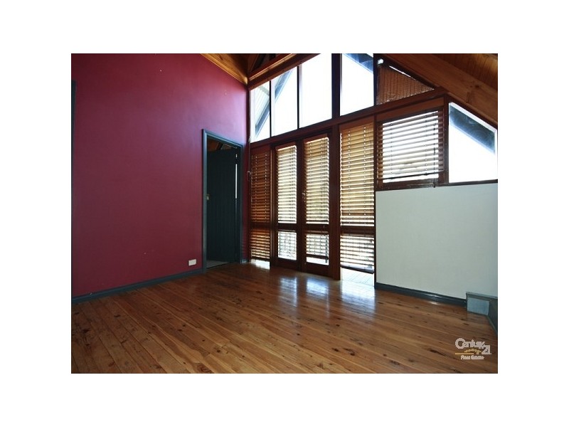 2/65 Quarry Street, Fremantle WA 6160