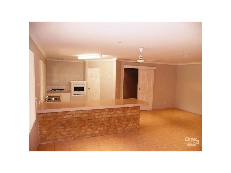 10 Samuel Place, Wanneroo WA 6065