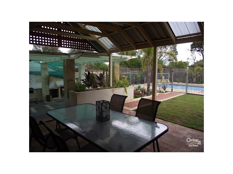 39 Macleay Drive, Padbury WA 6025