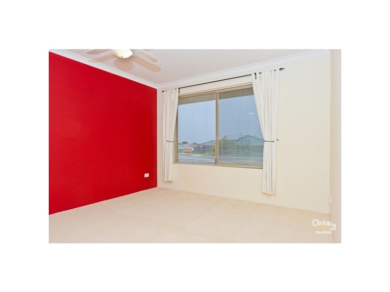 40 Santa Barbara Parade, Quinns Rocks WA 6030