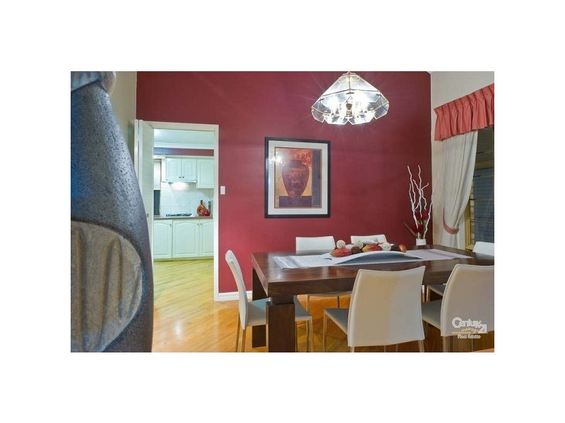 6 Lakehill Gardens, Edgewater WA 6027