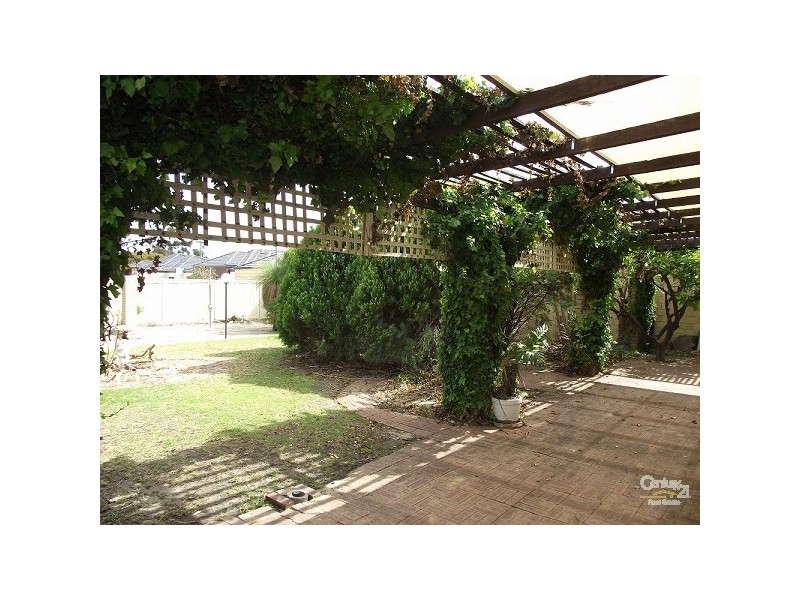 39 Birchley Square, Balga WA 6061