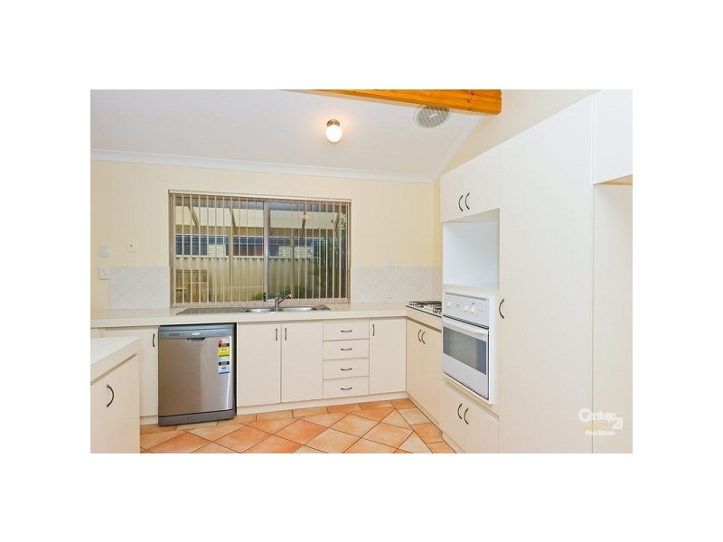 40 Santa Barbara Parade, Quinns Rocks WA 6030