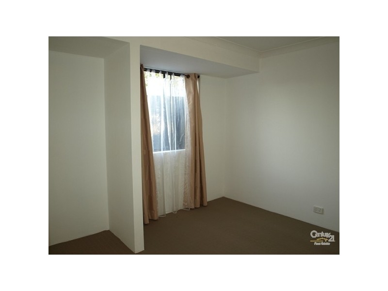 8A Dosinia Place, Heathridge WA 6027