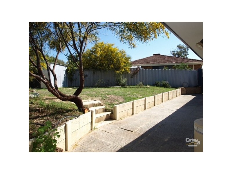 8A Dosinia Place, Heathridge WA 6027