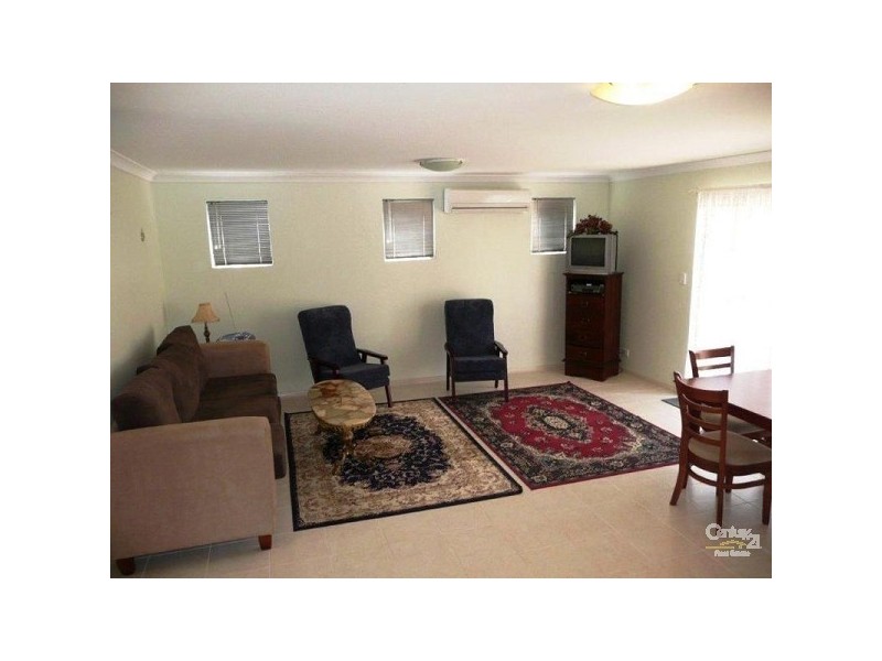 18/5 Calabrese Avenue, Wanneroo WA 6065