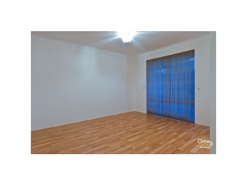 18 Manyarra Turn, Joondalup WA 6027