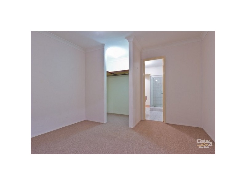 18 Manyarra Turn, Joondalup WA 6027