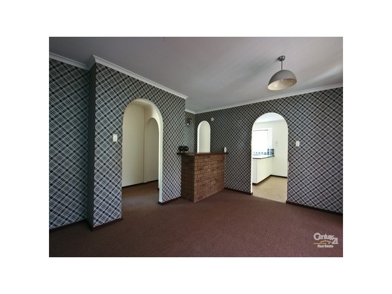 27 Aberfeldy Crescent, Duncraig WA 6023