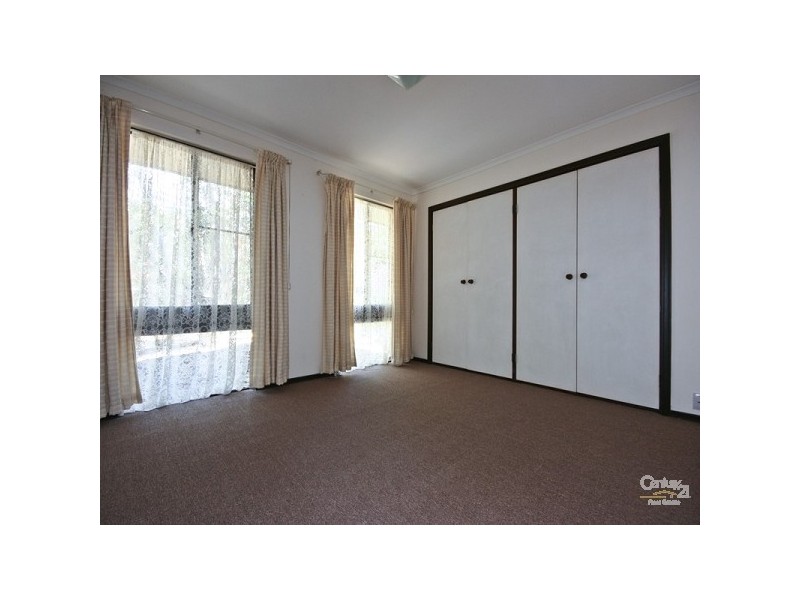 27 Aberfeldy Crescent, Duncraig WA 6023