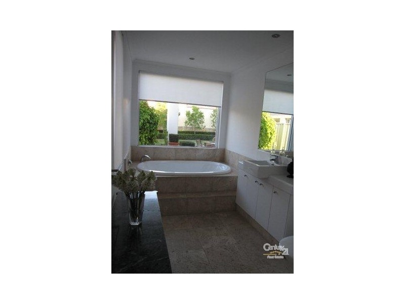 78 Regency Avenue, Madeley WA 6065