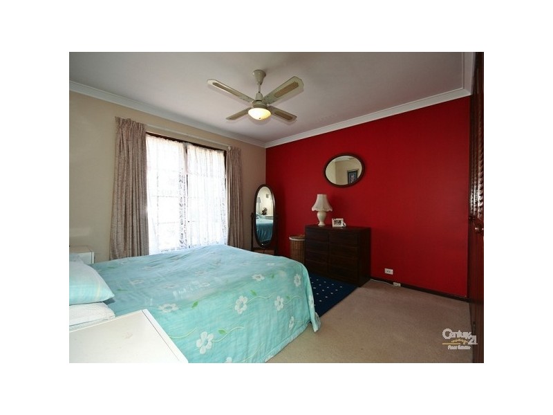 6 Sweeney Way, Padbury WA 6025