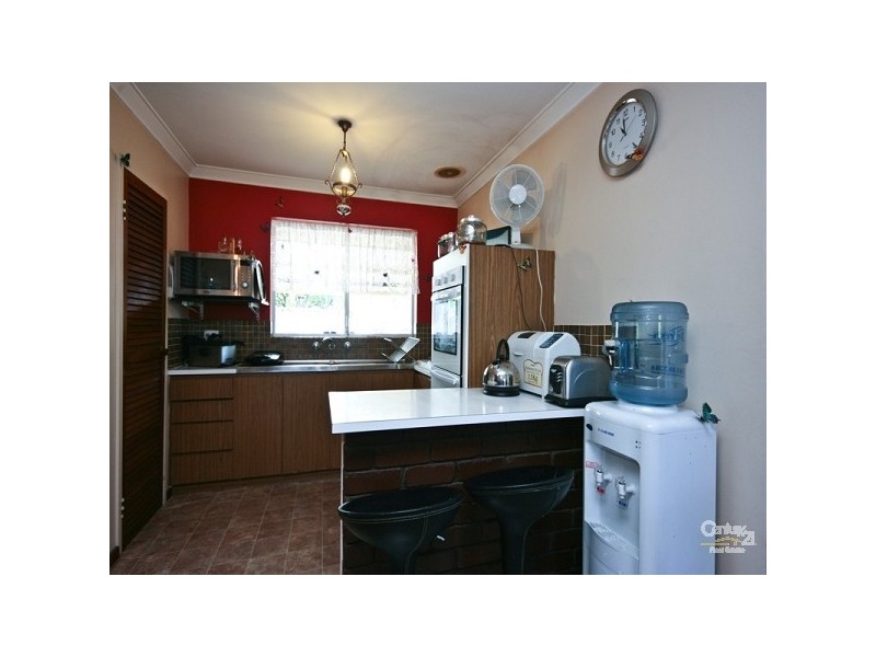 6 Sweeney Way, Padbury WA 6025