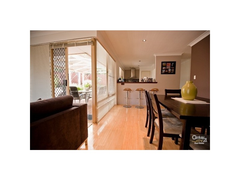 1/124 Eighth Avenue, Maylands WA 6051