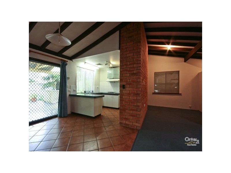 4/23 Thurlow Avenue, Yokine WA 6060