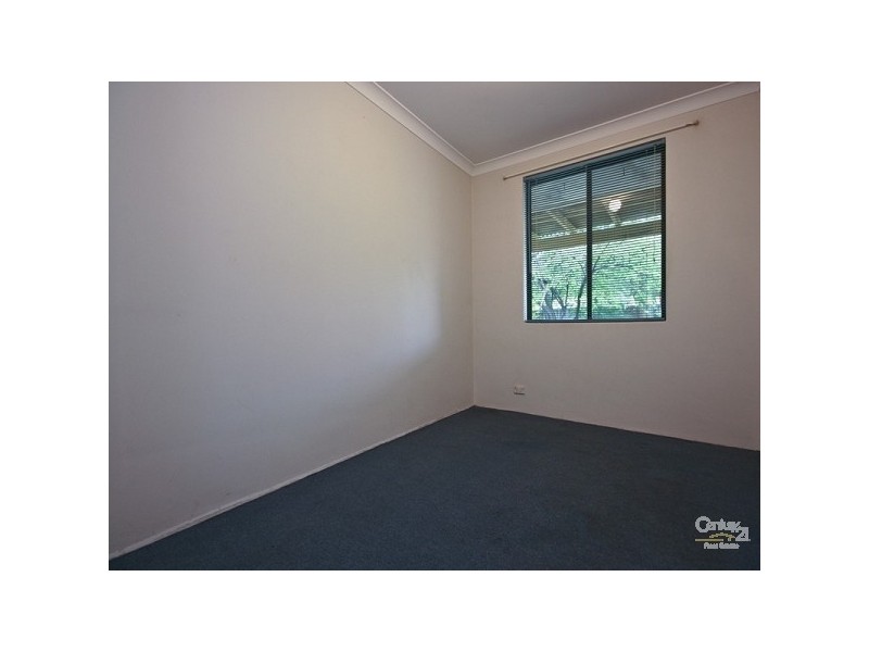4/23 Thurlow Avenue, Yokine WA 6060