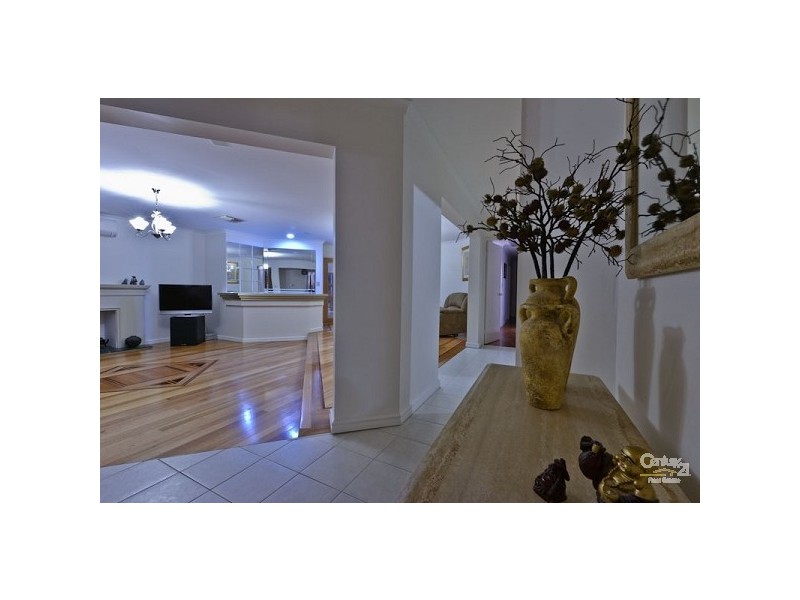 7 Parkwood Avenue, Woodvale WA 6026