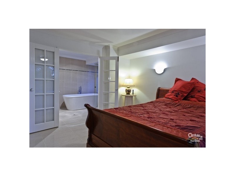 7 Parkwood Avenue, Woodvale WA 6026