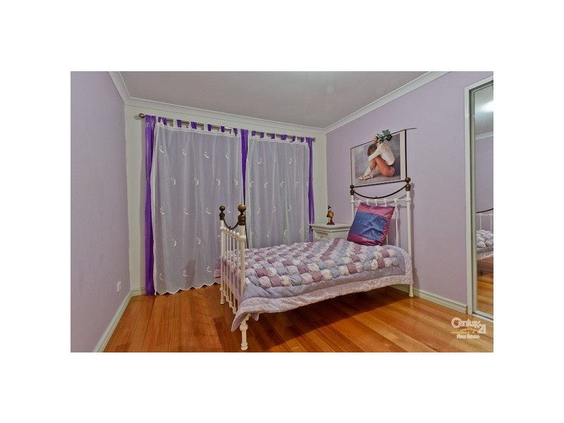 7 Parkwood Avenue, Woodvale WA 6026