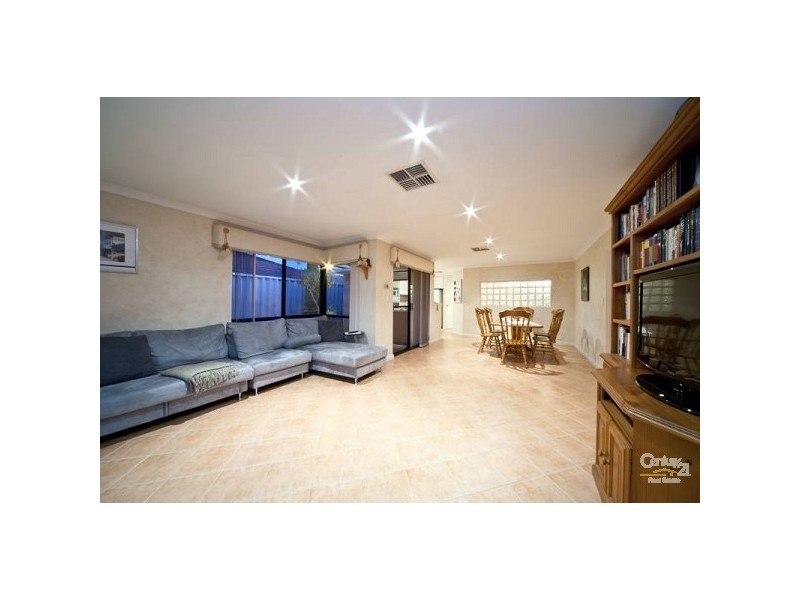 51 Blackwattle Parade, Padbury WA 6025