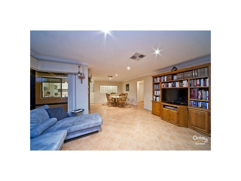 51 Blackwattle Parade, Padbury WA 6025