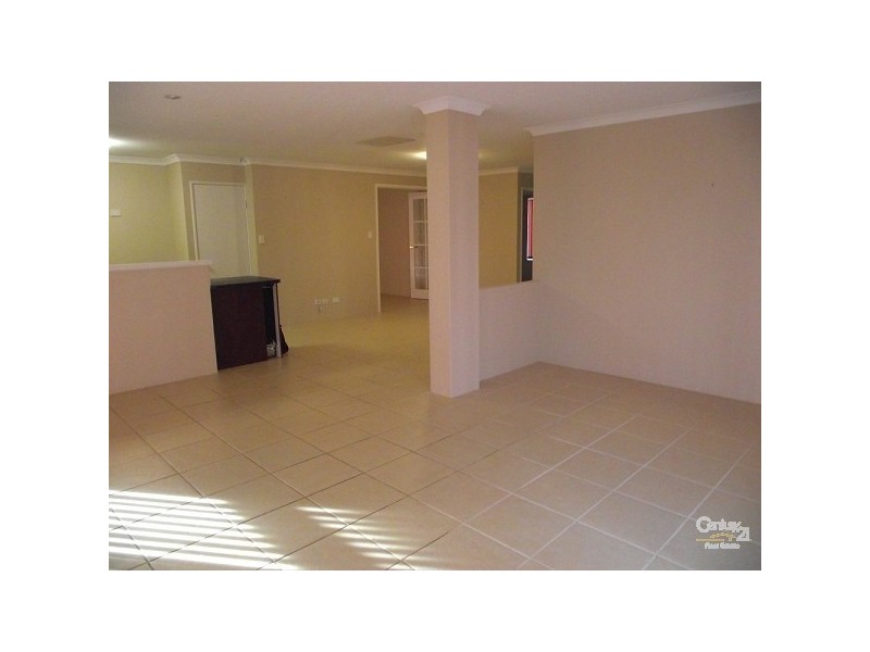 30 Marchwood Blvd, Butler WA 6036