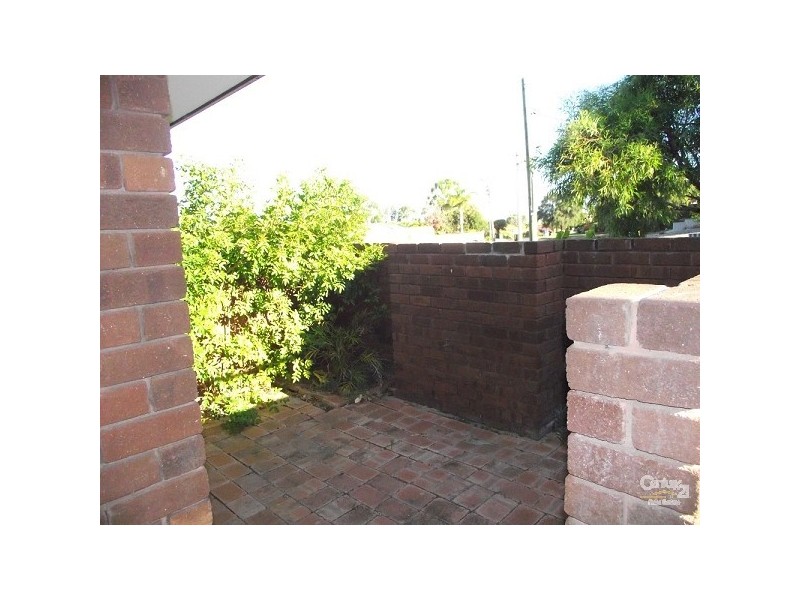 21 Lawson Way, Padbury WA 6025