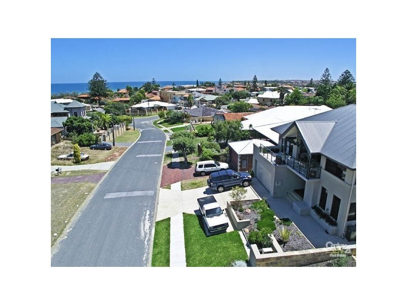 12 Alice Drive, Mullaloo WA 6027