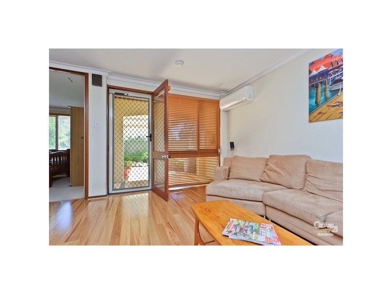 8b Neville Drive, Wanneroo WA 6065