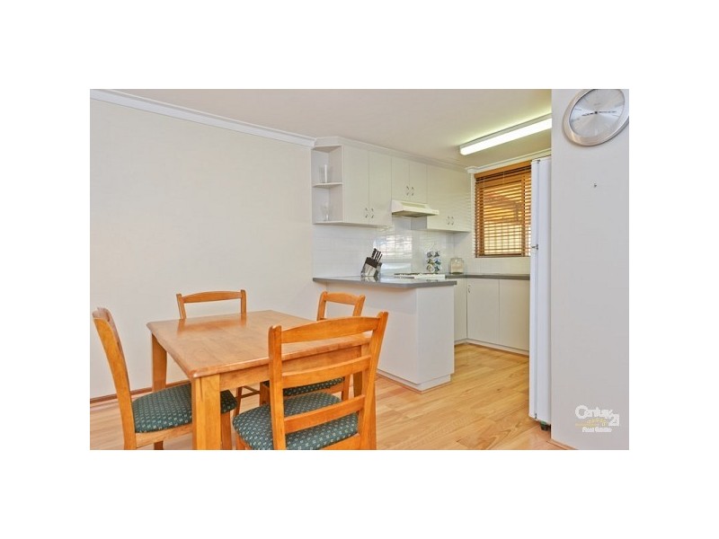 8b Neville Drive, Wanneroo WA 6065