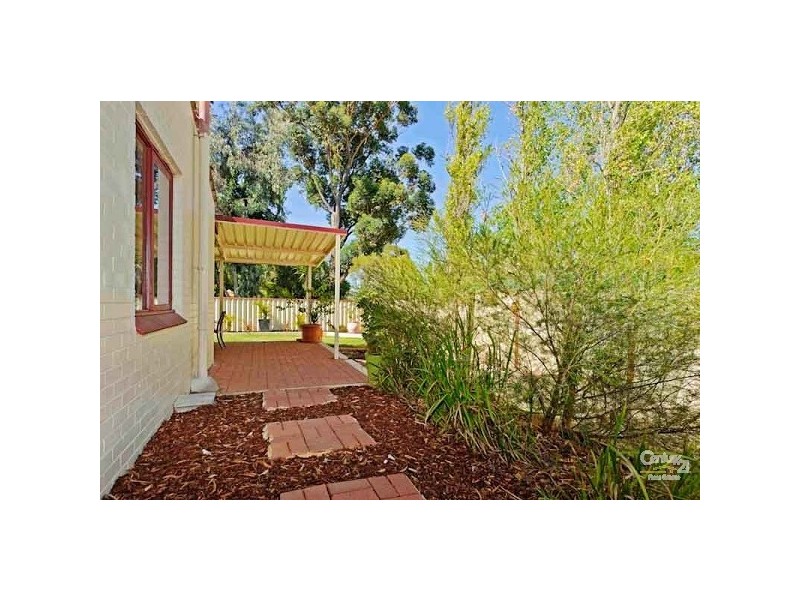 8b Neville Drive, Wanneroo WA 6065