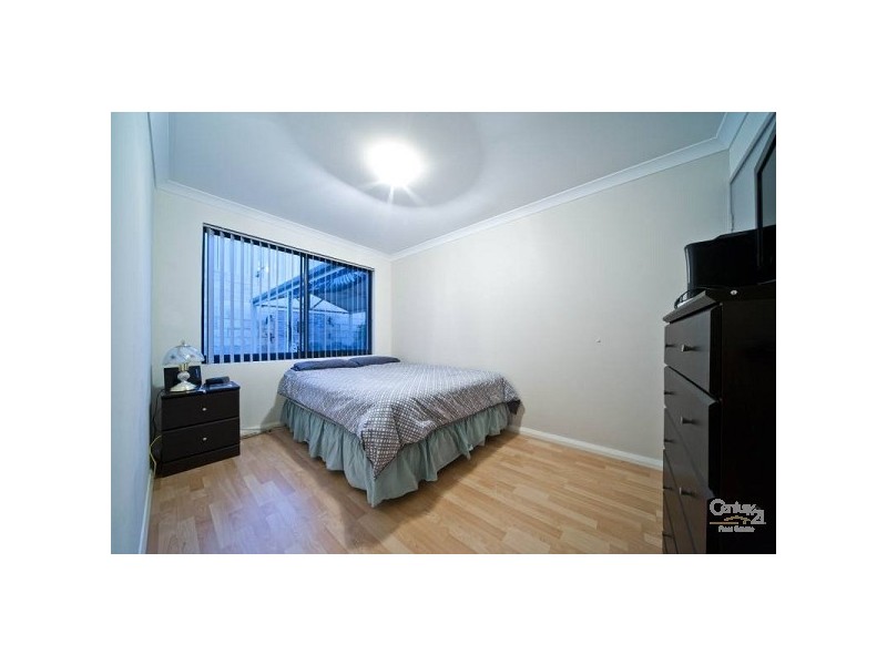 56 Hampton Road, Darch WA 6065