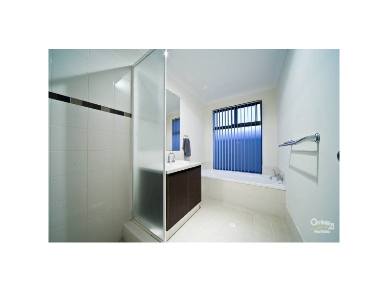 56 Hampton Road, Darch WA 6065